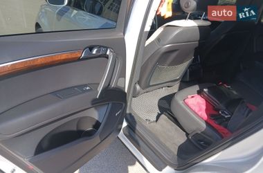 Внедорожник / Кроссовер Audi Q7 2010 в Кривом Роге
