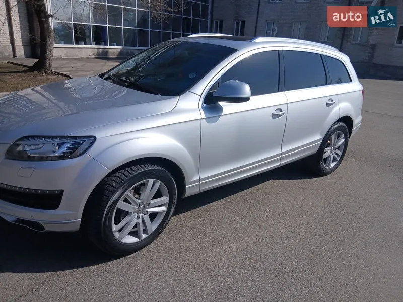 Audi Q7