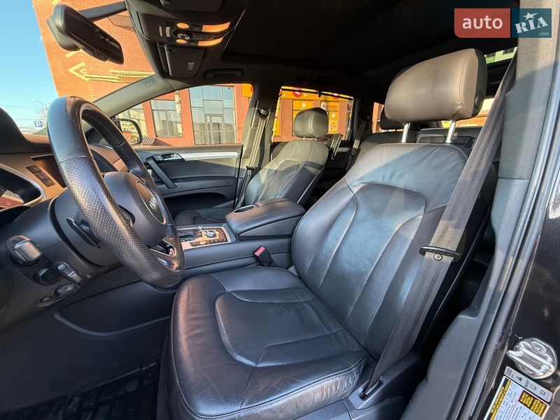 Внедорожник / Кроссовер Audi Q7 2014 в Киеве