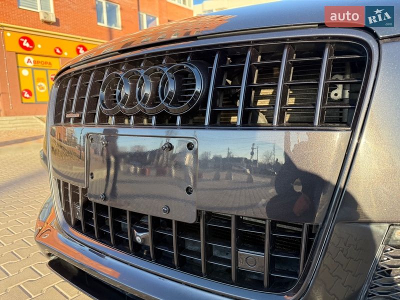Внедорожник / Кроссовер Audi Q7 2014 в Киеве