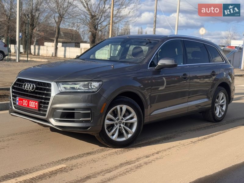 Внедорожник / Кроссовер Audi Q7 2019 в Лубнах