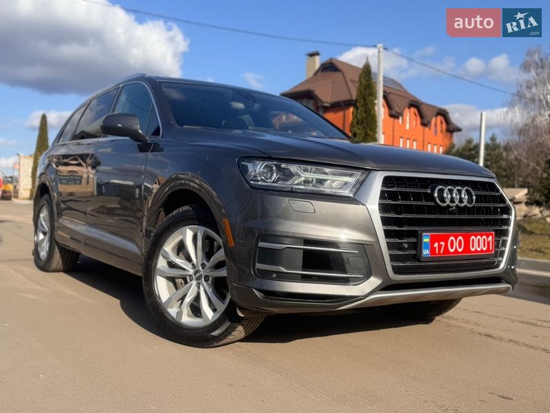 Внедорожник / Кроссовер Audi Q7 2019 в Лубнах