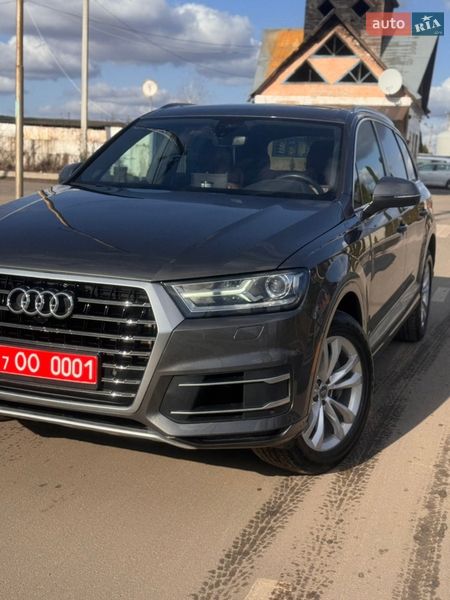 Внедорожник / Кроссовер Audi Q7 2019 в Лубнах