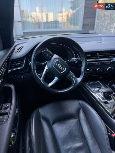 Внедорожник / Кроссовер Audi Q7 2016 в Тернополе