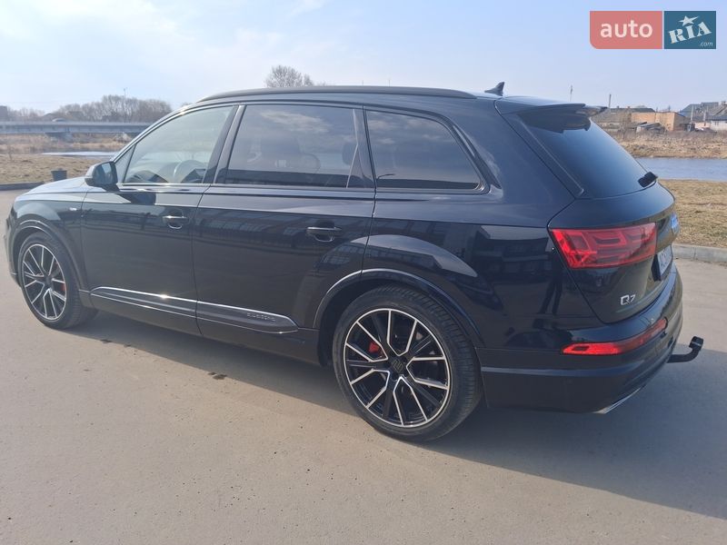 Внедорожник / Кроссовер Audi Q7 2018 в Ковеле