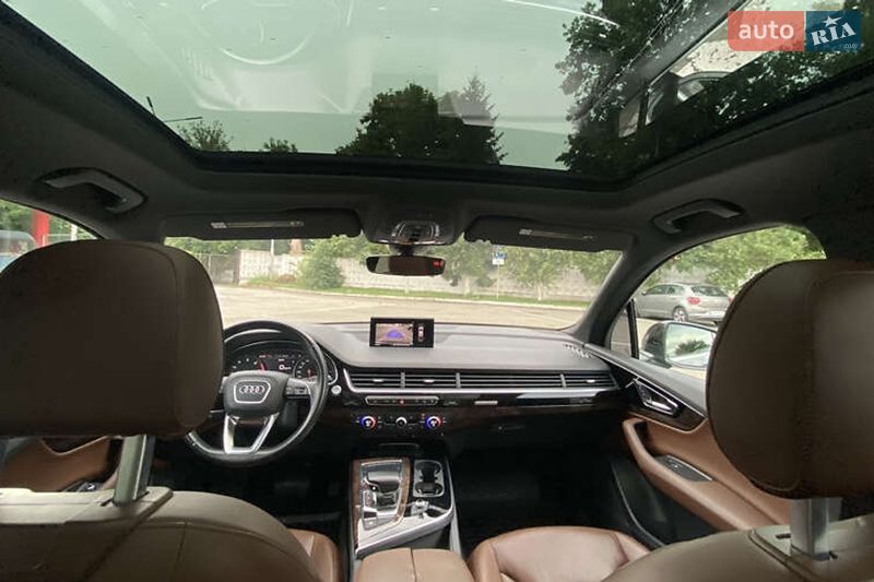 Внедорожник / Кроссовер Audi Q7 2016 в Киеве