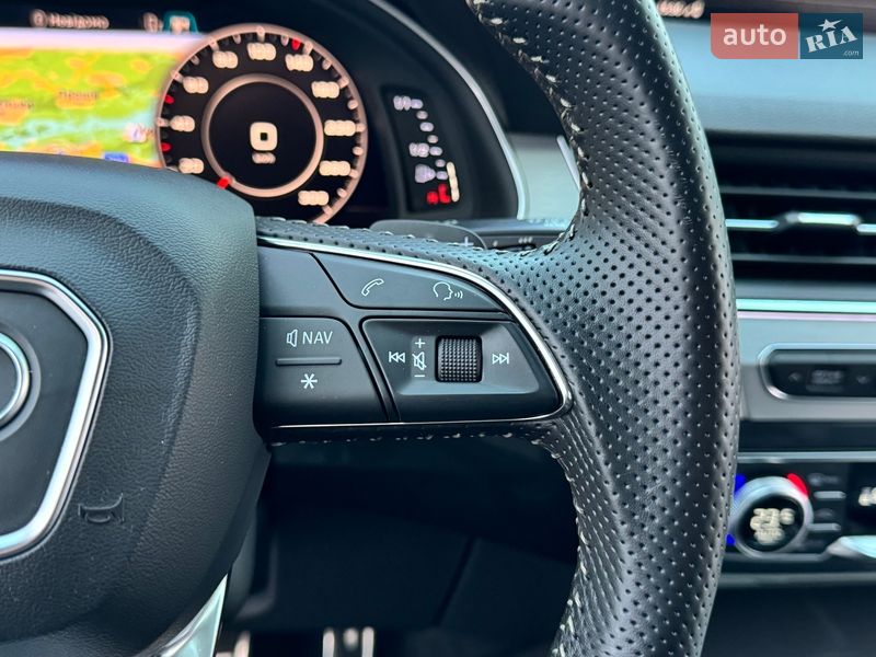 Внедорожник / Кроссовер Audi Q7 2018 в Киеве