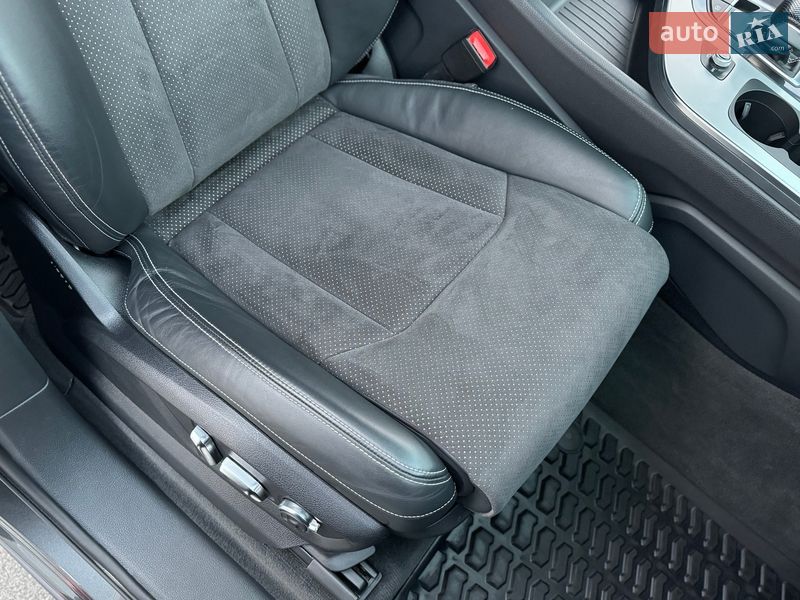 Внедорожник / Кроссовер Audi Q7 2018 в Киеве