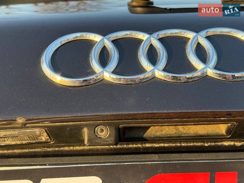 Позашляховик / Кросовер Audi Q7 2010 в Стрию