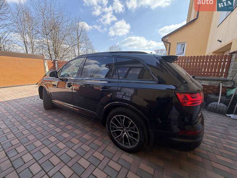 Внедорожник / Кроссовер Audi Q7 2018 в Хмельницком