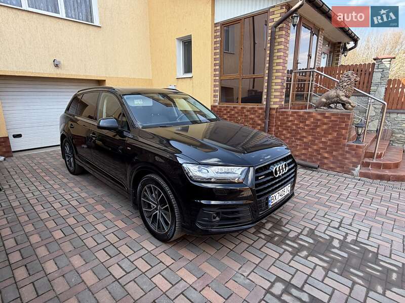 Внедорожник / Кроссовер Audi Q7 2018 в Хмельницком