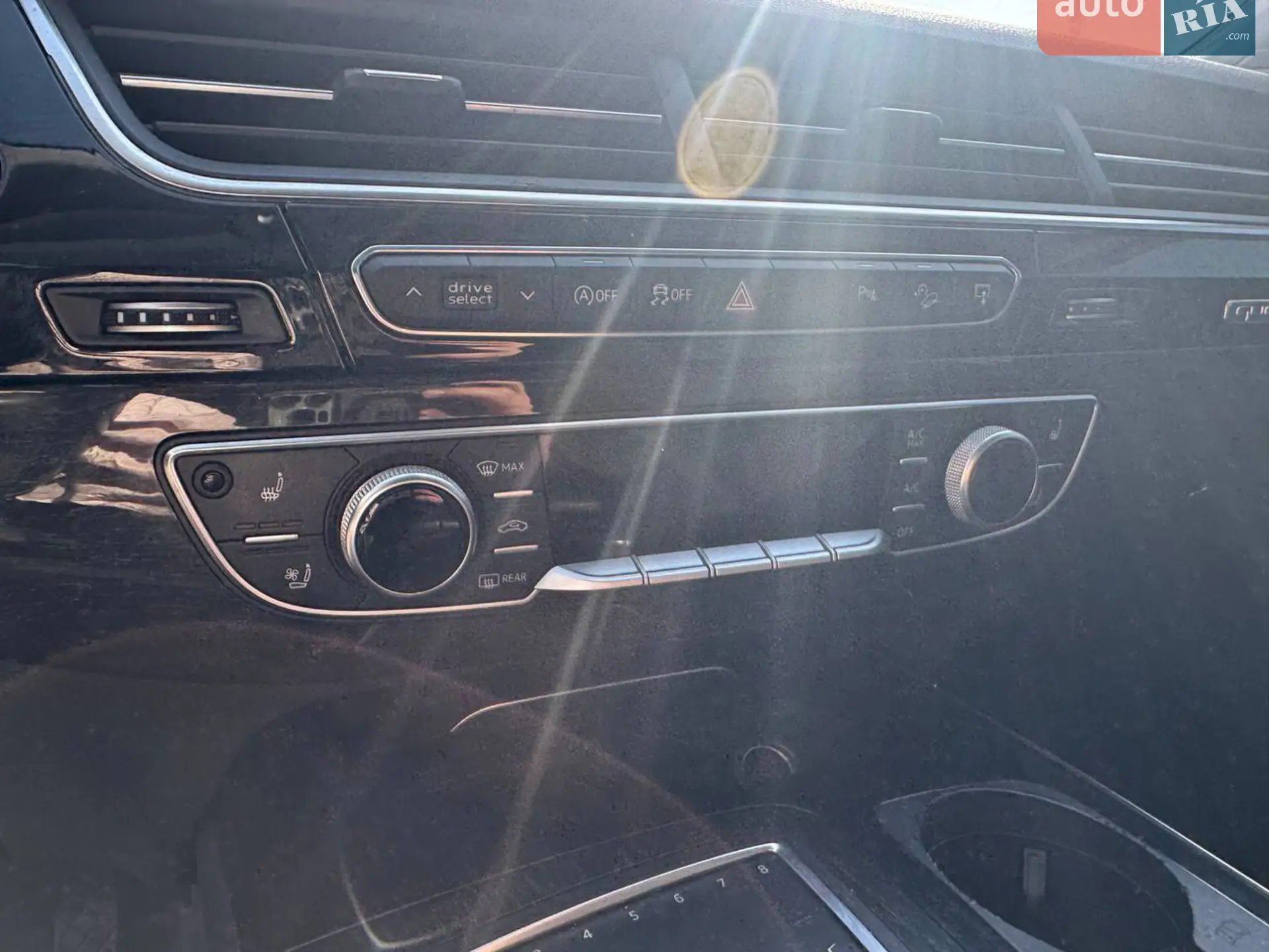 2016 Audi Q7 - мініатюра 17