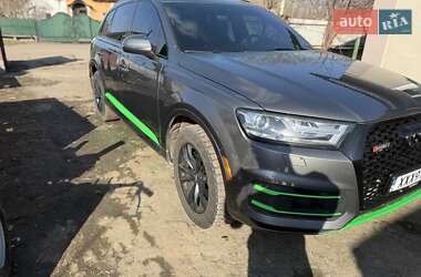 Внедорожник / Кроссовер Audi Q7 2017 в Житомире