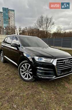 Внедорожник / Кроссовер Audi Q7 2018 в Кривом Роге
