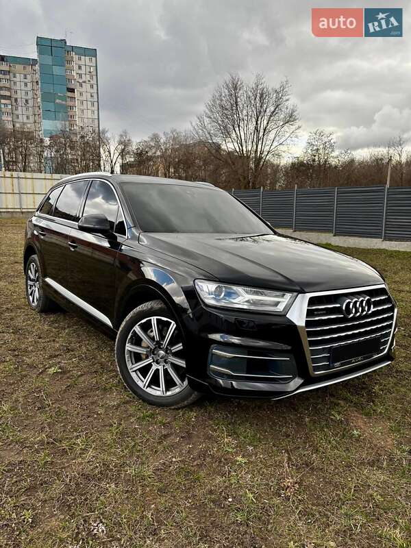 Audi Q7 2018