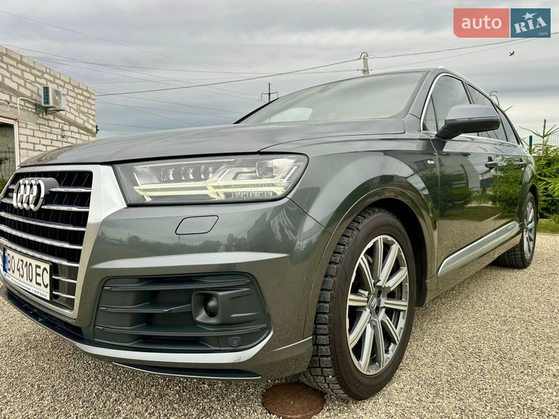 Внедорожник / Кроссовер Audi Q7 2018 в Тернополе