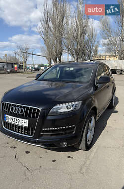 Позашляховик / Кросовер Audi Q7 2013 в Одесі