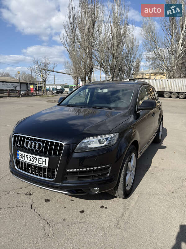 Audi Q7 2013