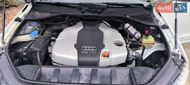 Позашляховик / Кросовер Audi Q7 2011 в Умані фото 16 Позашляховик / Кросовер Audi Q7 2011 в Умані