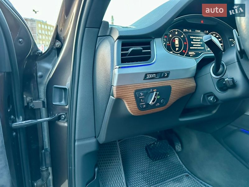 Позашляховик / Кросовер Audi Q7 2017 в Києві фото 22 Позашляховик / Кросовер Audi Q7 2017 в Києві