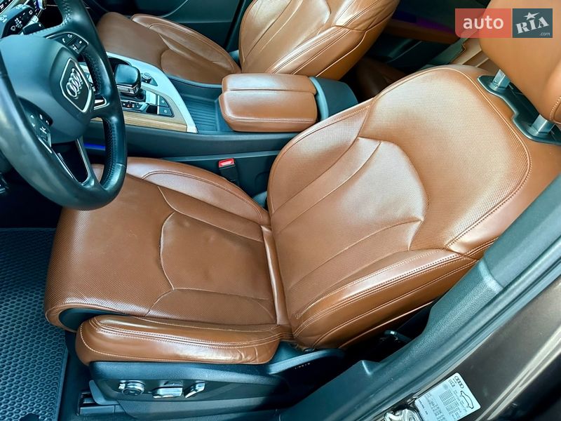 Позашляховик / Кросовер Audi Q7 2017 в Києві фото 24 Позашляховик / Кросовер Audi Q7 2017 в Києві