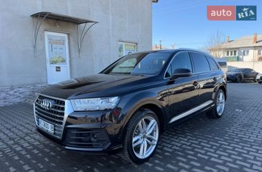 Внедорожник / Кроссовер Audi Q7 2016 в Луцке