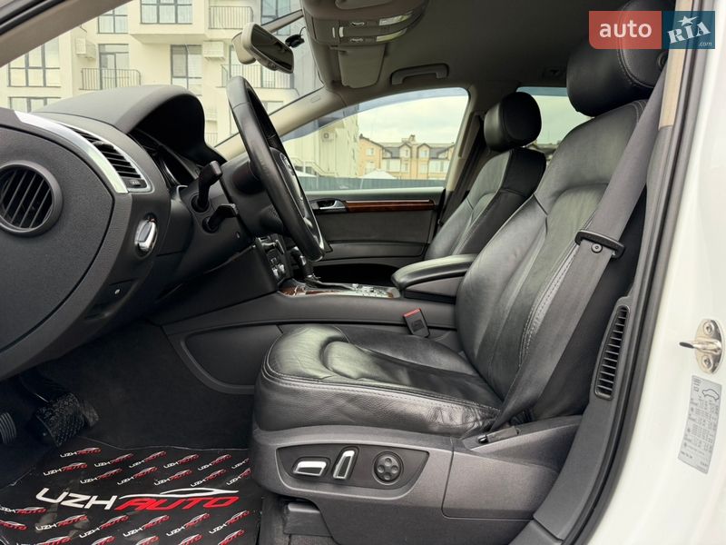 Внедорожник / Кроссовер Audi Q7 2011 в Ужгороде