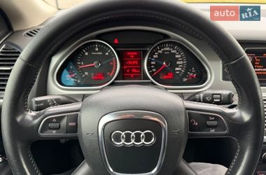 Внедорожник / Кроссовер Audi Q7 2011 в Ужгороде