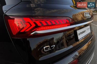 Внедорожник / Кроссовер Audi Q7 2021 в Днепре