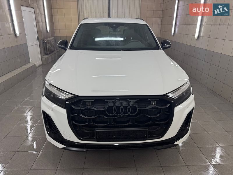 Audi Q7 2024