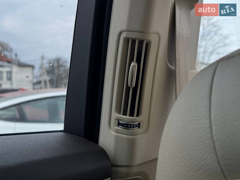 Позашляховик / Кросовер Audi Q7 2017 в Рівному