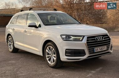 Позашляховик / Кросовер Audi Q7 2016 в Києві