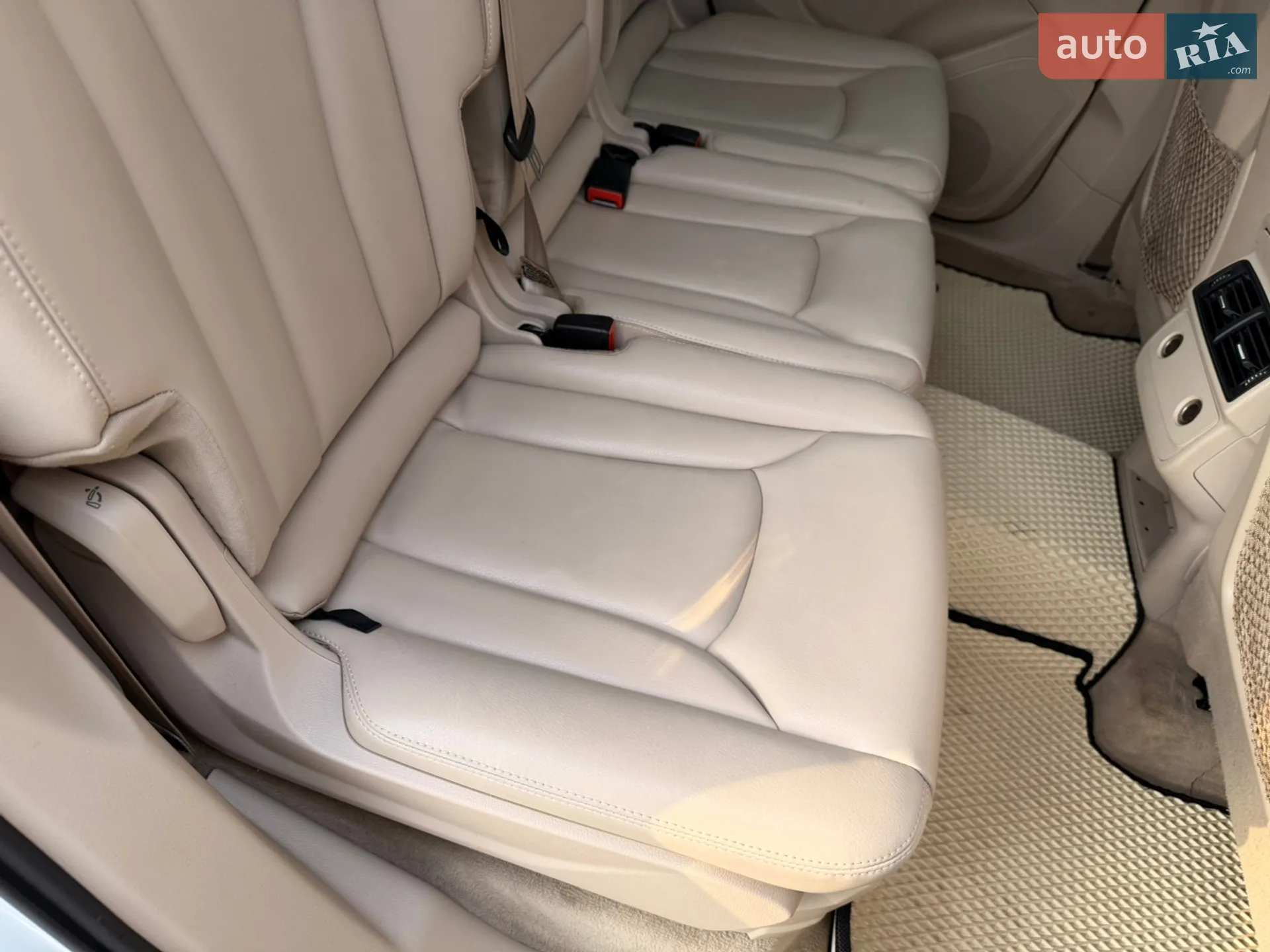 2016 Audi Q7 - мініатюра 14