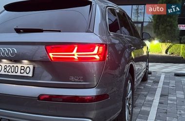 Внедорожник / Кроссовер Audi Q7 2017 в Киеве