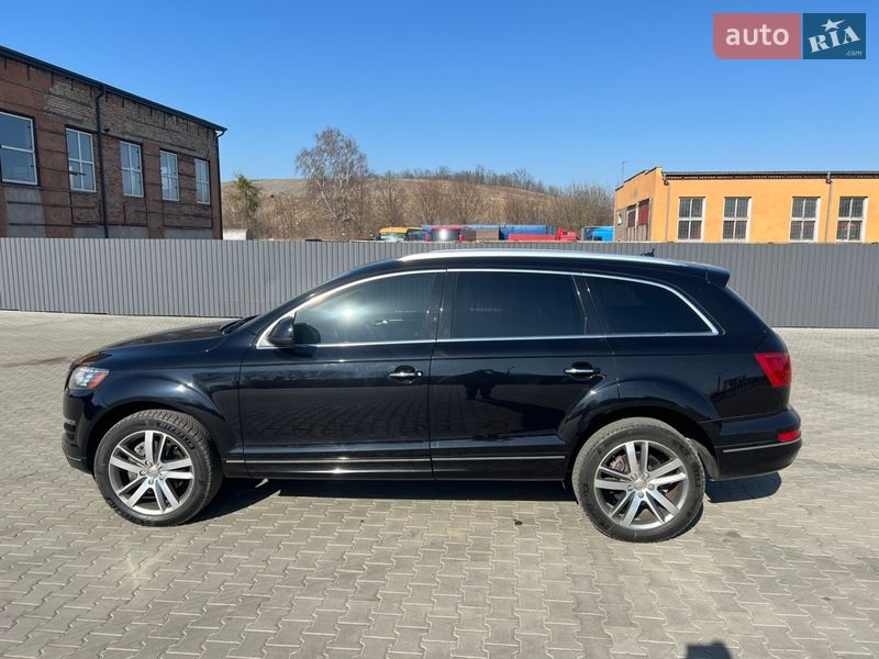 Внедорожник / Кроссовер Audi Q7 2011 в Нововолынске