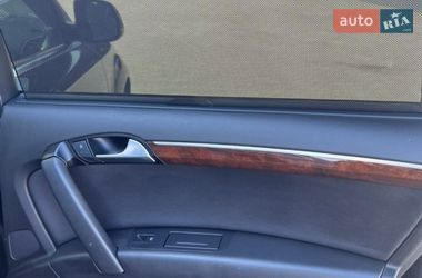 Внедорожник / Кроссовер Audi Q7 2011 в Нововолынске