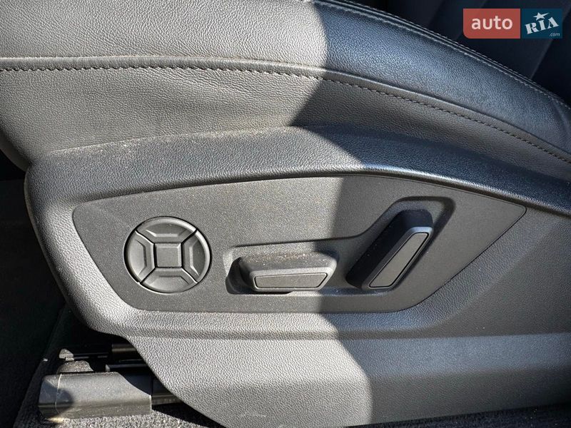 Позашляховик / Кросовер Audi Q7 2023 в Києві фото 22 Позашляховик / Кросовер Audi Q7 2023 в Києві