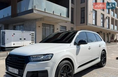 Внедорожник / Кроссовер Audi Q7 2015 в Одессе