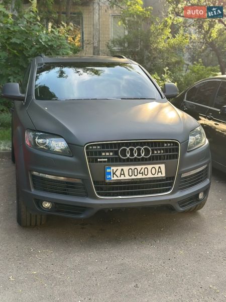 Внедорожник / Кроссовер Audi Q7 2008 в Киеве