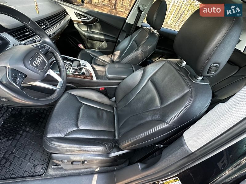 Внедорожник / Кроссовер Audi Q7 2019 в Полтаве