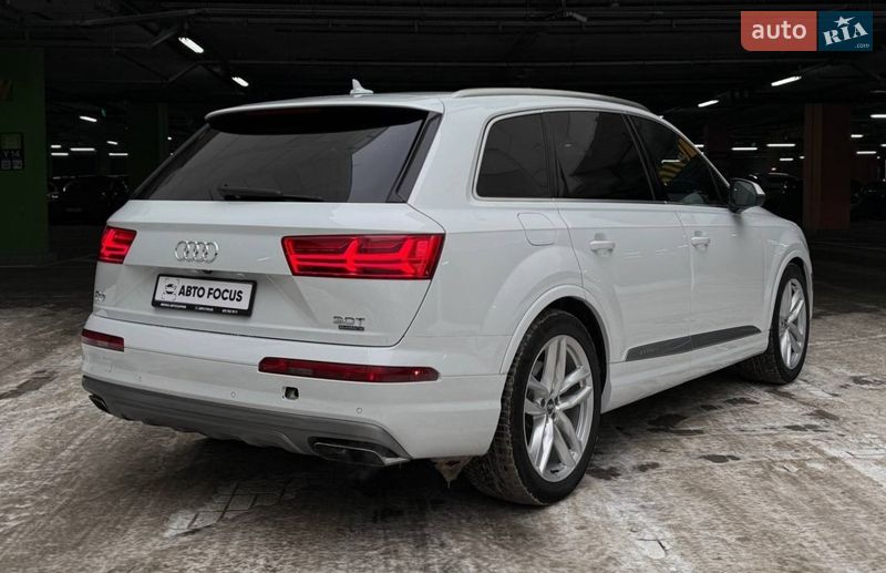 Позашляховик / Кросовер Audi Q7 2016 в Києві фото 8 Позашляховик / Кросовер Audi Q7 2016 в Києві