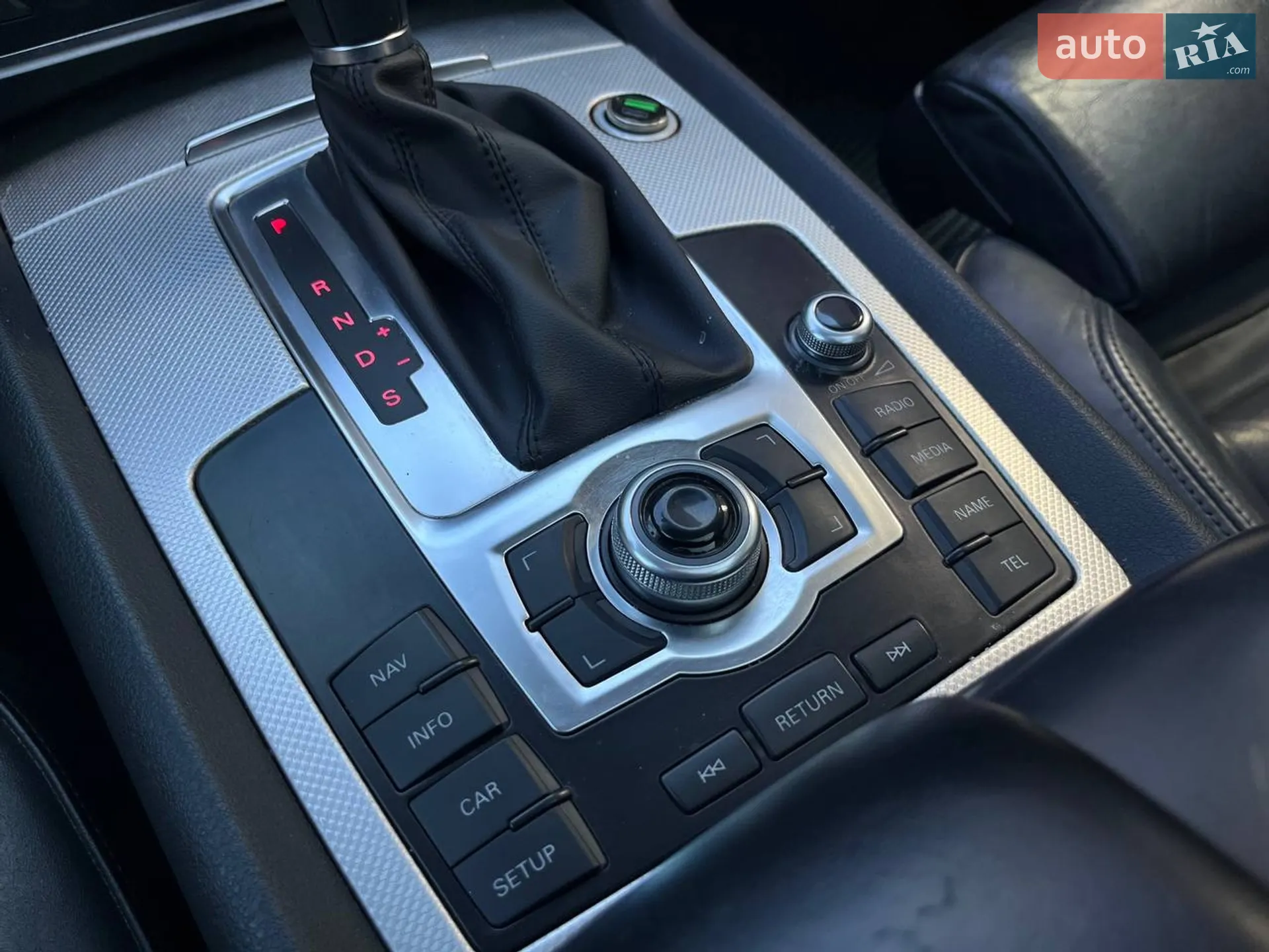 2010 Audi Q7 - мініатюра 32