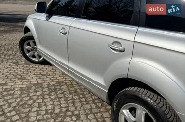 Внедорожник / Кроссовер Audi Q7 2011 в Ладыжине