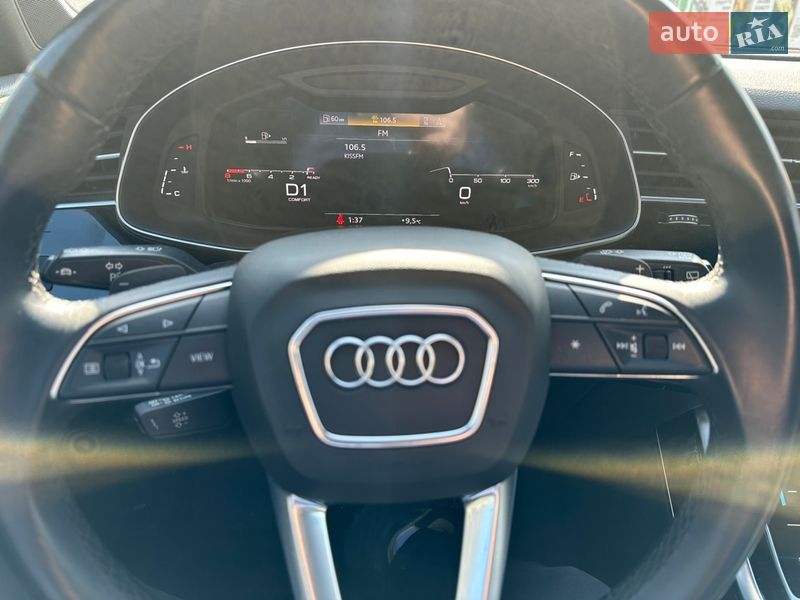 Позашляховик / Кросовер Audi Q7 2021 в Києві