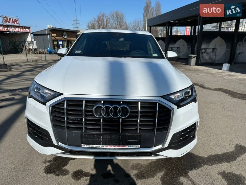 Позашляховик / Кросовер Audi Q7 2021 в Києві