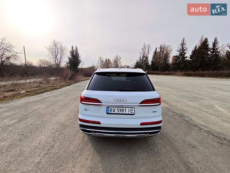 Позашляховик / Кросовер Audi Q7 2020 в Хмельницькому фото 12 Позашляховик / Кросовер Audi Q7 2020 в Хмельницькому
