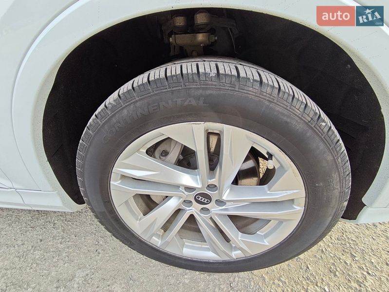 Позашляховик / Кросовер Audi Q7 2020 в Хмельницькому фото 23 Позашляховик / Кросовер Audi Q7 2020 в Хмельницькому