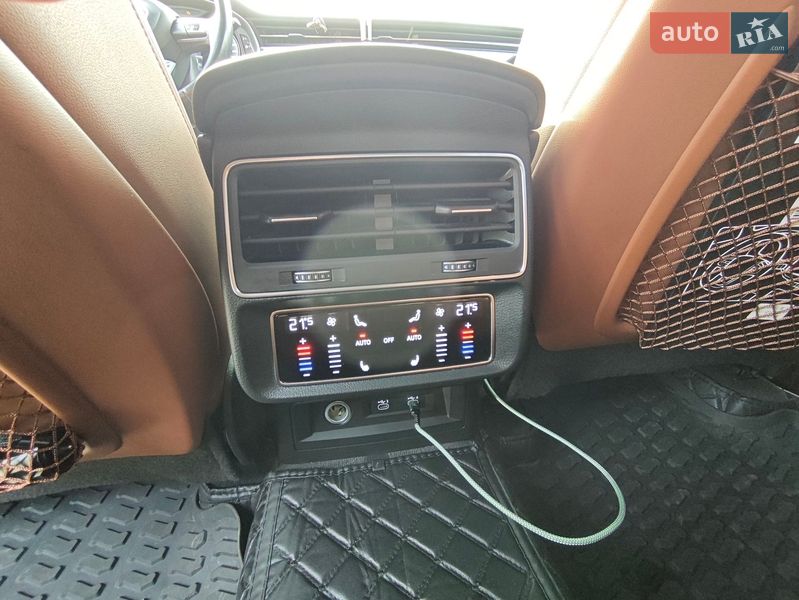 Позашляховик / Кросовер Audi Q7 2020 в Хмельницькому фото 27 Позашляховик / Кросовер Audi Q7 2020 в Хмельницькому