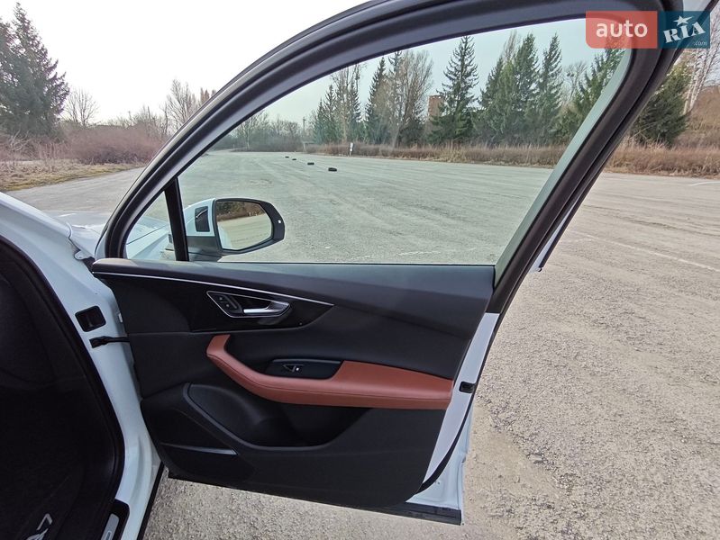 Позашляховик / Кросовер Audi Q7 2020 в Хмельницькому фото 35 Позашляховик / Кросовер Audi Q7 2020 в Хмельницькому