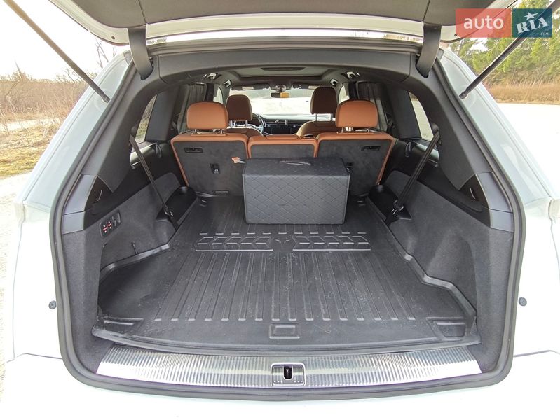 Позашляховик / Кросовер Audi Q7 2020 в Хмельницькому фото 38 Позашляховик / Кросовер Audi Q7 2020 в Хмельницькому